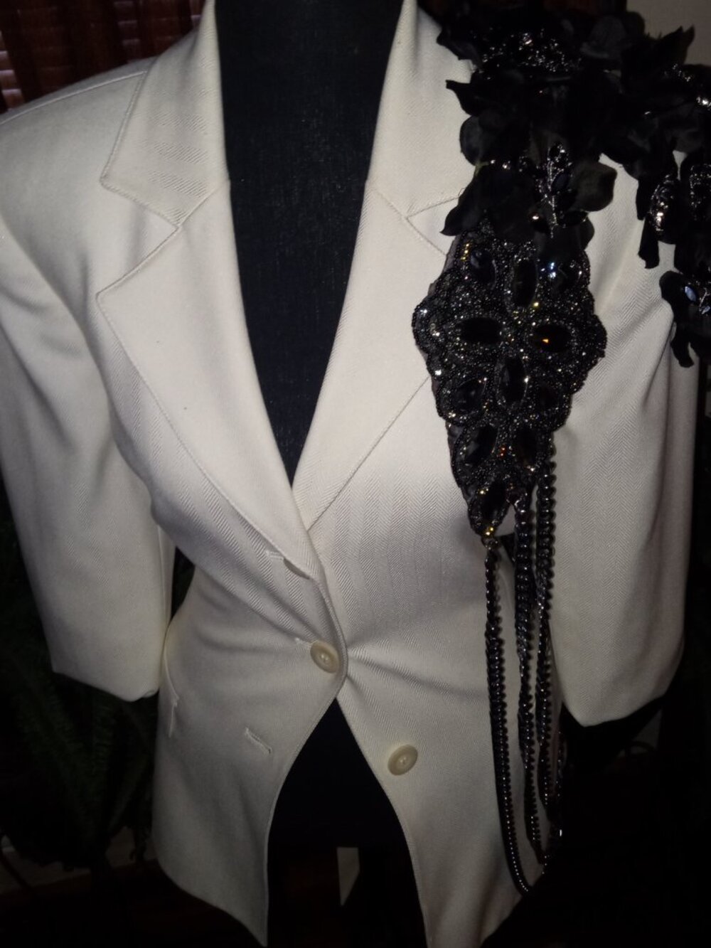 Midnight Rose Rhinestone & Chain Brooch - Picture 5 of 6